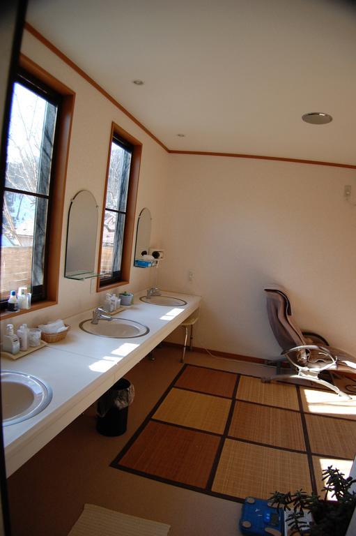 Sawatari Onsen Miyataya Ryokan Nakanojo Esterno foto